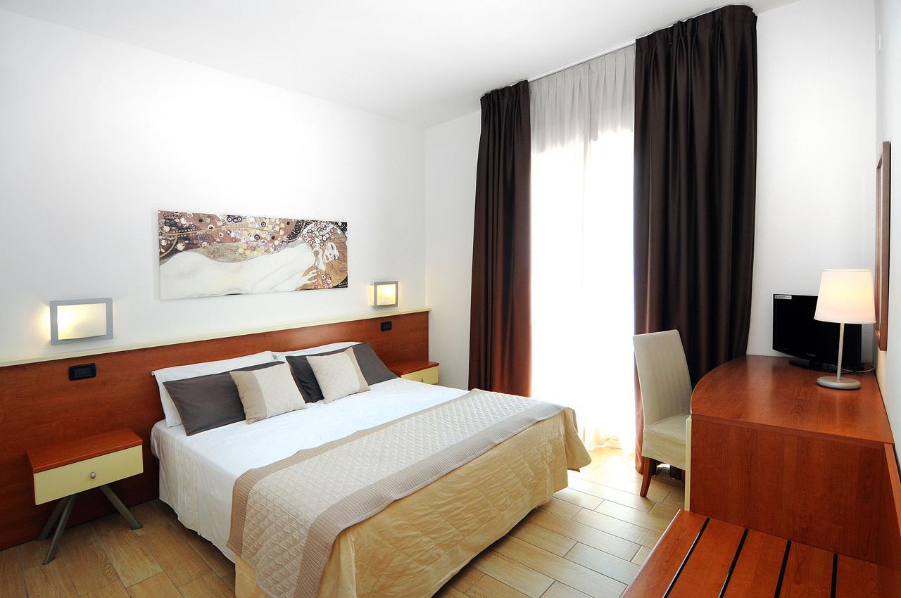 Levante Hotel