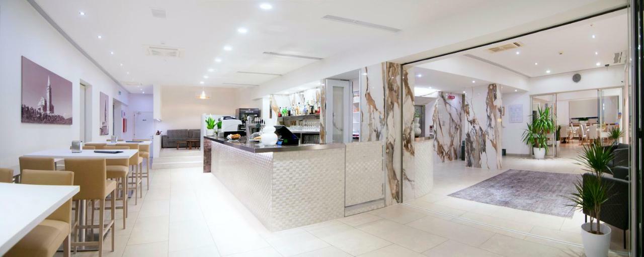 Levante Hotel
